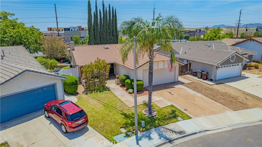 27571 Cabrillo Drive, Menifee, California 92586
