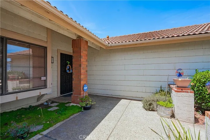 27571 Cabrillo Drive, Menifee, California 92586