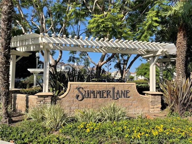 5356 Wishfield Circle, Huntington Beach, California 92649