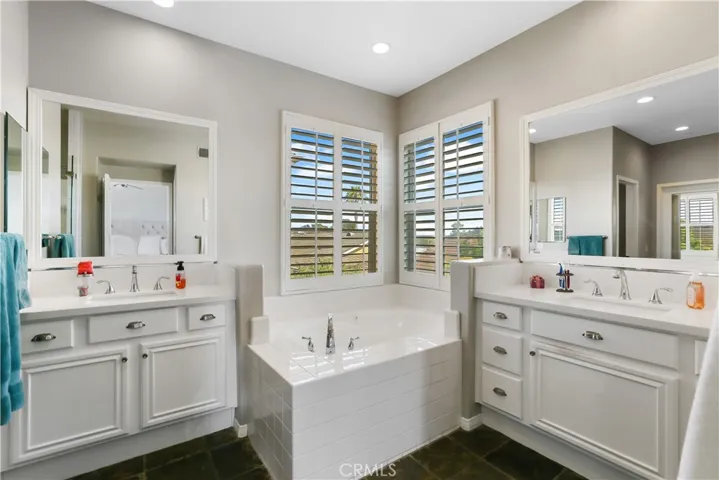 5356 Wishfield Circle, Huntington Beach, California 92649