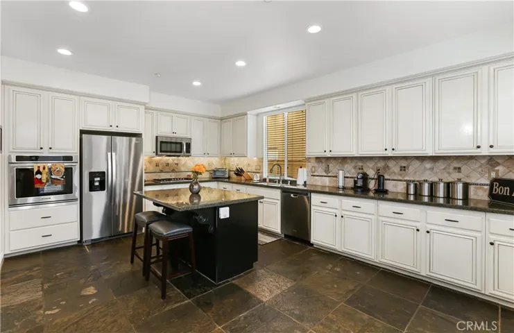 5356 Wishfield Circle, Huntington Beach, California 92649