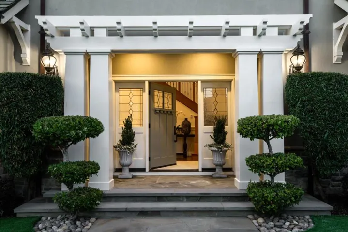 344 Pepper Avenue, Burlingame, California 94010