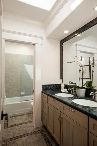 344 Pepper Avenue, Burlingame, California 94010