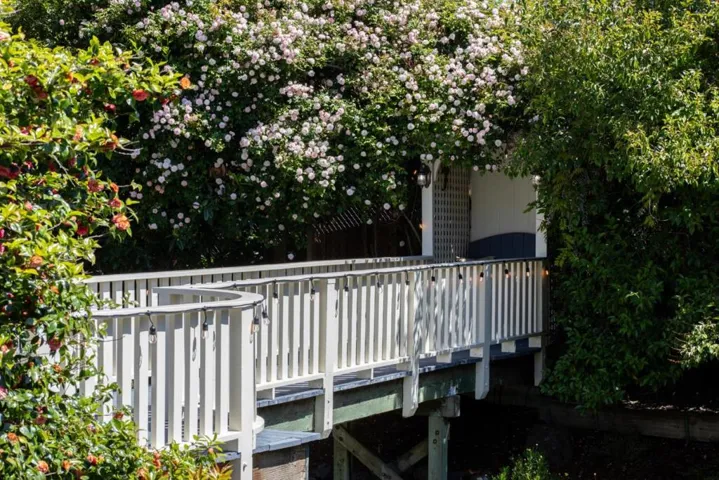 344 Pepper Avenue, Burlingame, California 94010