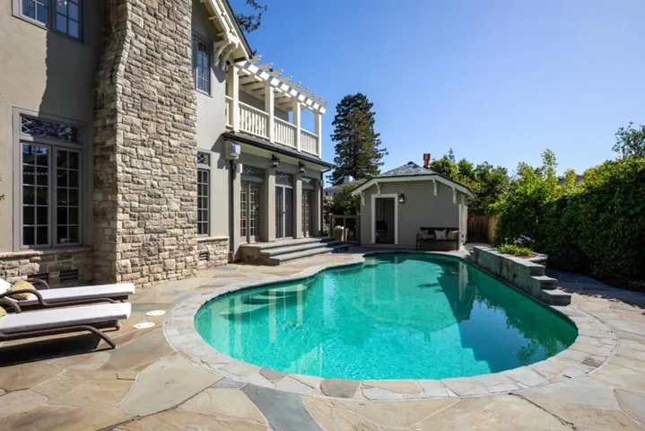 344 Pepper Avenue, Burlingame, California 94010