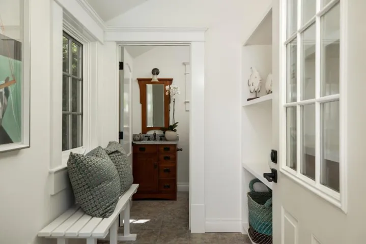 344 Pepper Avenue, Burlingame, California 94010