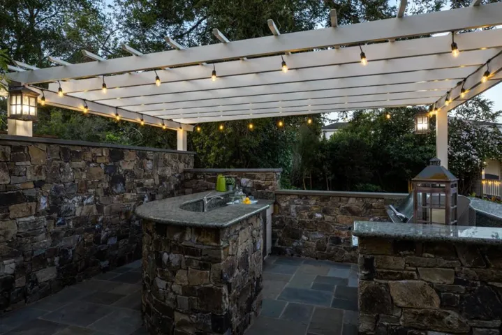 344 Pepper Avenue, Burlingame, California 94010