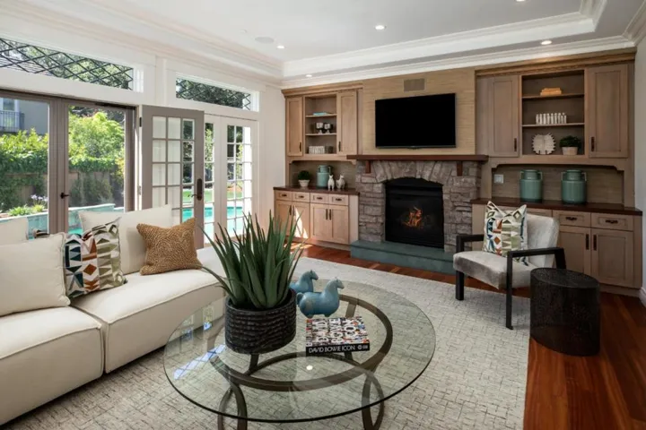 344 Pepper Avenue, Burlingame, California 94010