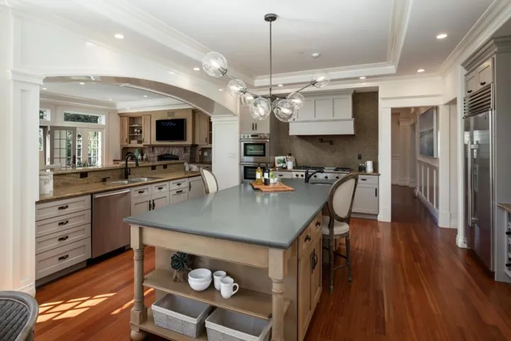 344 Pepper Avenue, Burlingame, California 94010