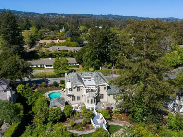 344 Pepper Avenue, Burlingame, California 94010