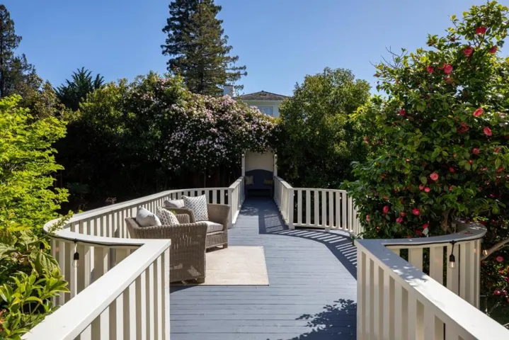 344 Pepper Avenue, Burlingame, California 94010