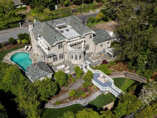 344 Pepper Avenue, Burlingame, California 94010