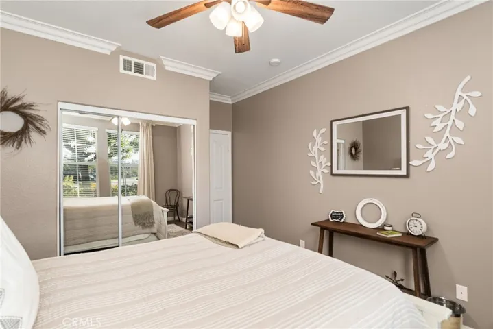 33581 Gene Autry Circle, Yucaipa, California 92399