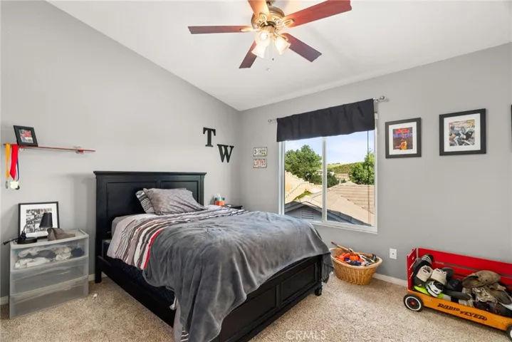 33581 Gene Autry Circle, Yucaipa, California 92399
