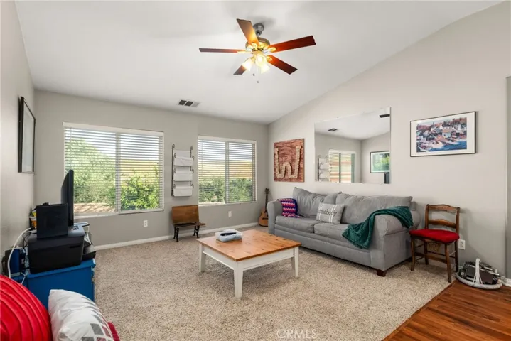 33581 Gene Autry Circle, Yucaipa, California 92399