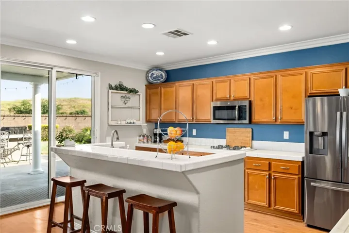 33581 Gene Autry Circle, Yucaipa, California 92399