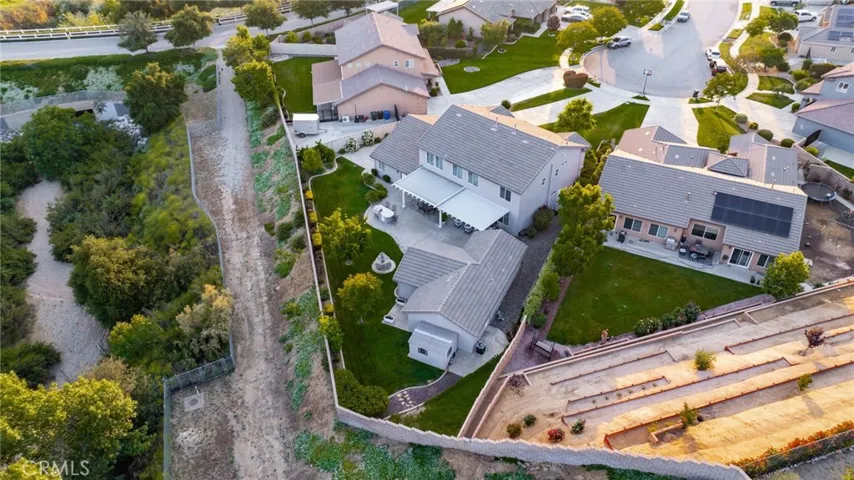 33581 Gene Autry Circle, Yucaipa, California 92399