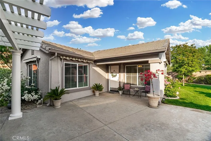 33581 Gene Autry Circle, Yucaipa, California 92399