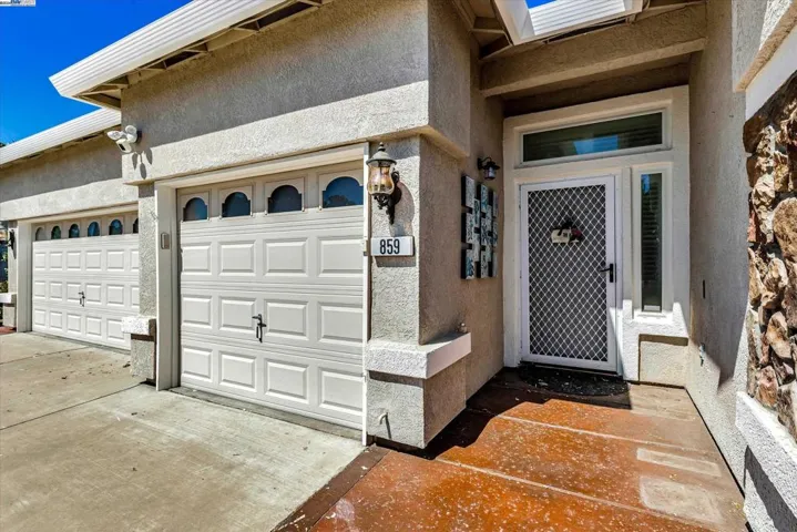 859 Alexander Gabriel Ct, Tracy, California 95377