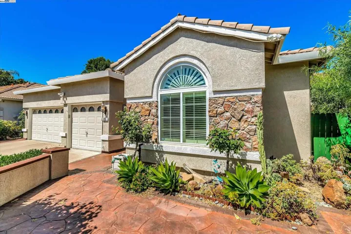 859 Alexander Gabriel Ct, Tracy, California 95377