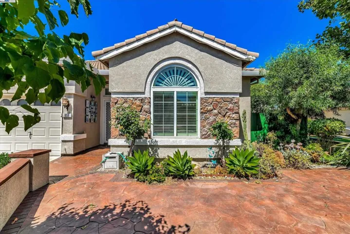 859 Alexander Gabriel Ct, Tracy, California 95377