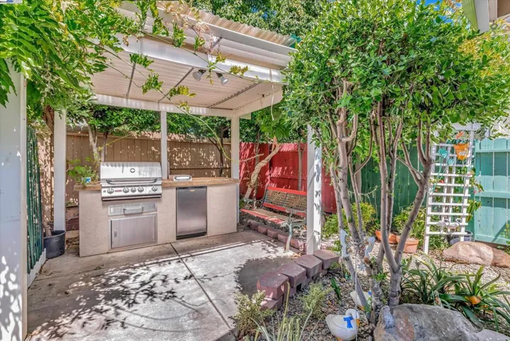 859 Alexander Gabriel Ct, Tracy, California 95377