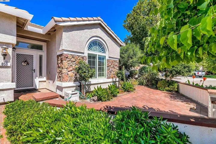 859 Alexander Gabriel Ct, Tracy, California 95377