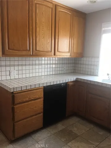 1421 Lee Drive, Glendale, California 91201