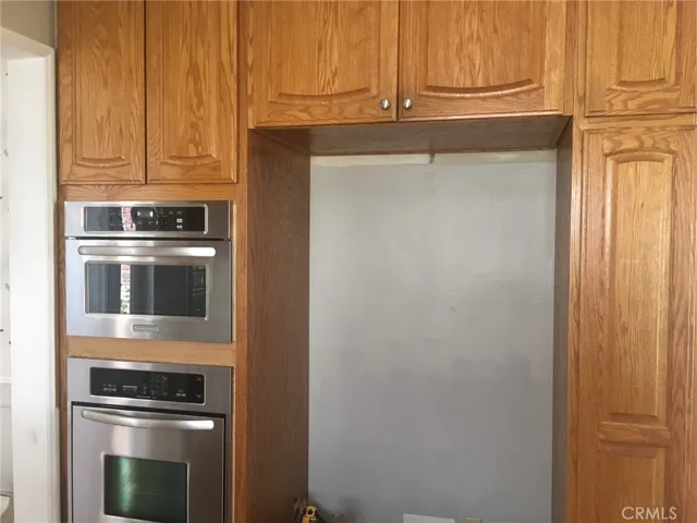 1421 Lee Drive, Glendale, California 91201