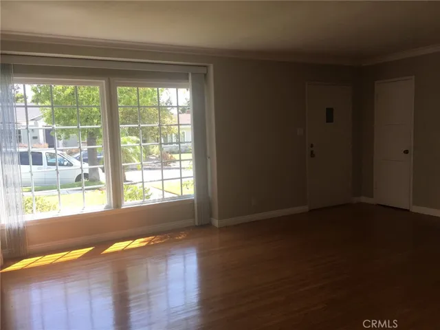 1421 Lee Drive, Glendale, California 91201