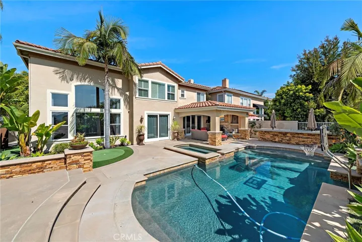 8 Arado, Rancho Santa Margarita, California 92688