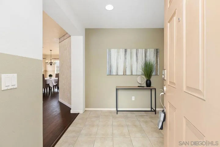 2503 Valley Waters Ct, Spring Valley, California 91978