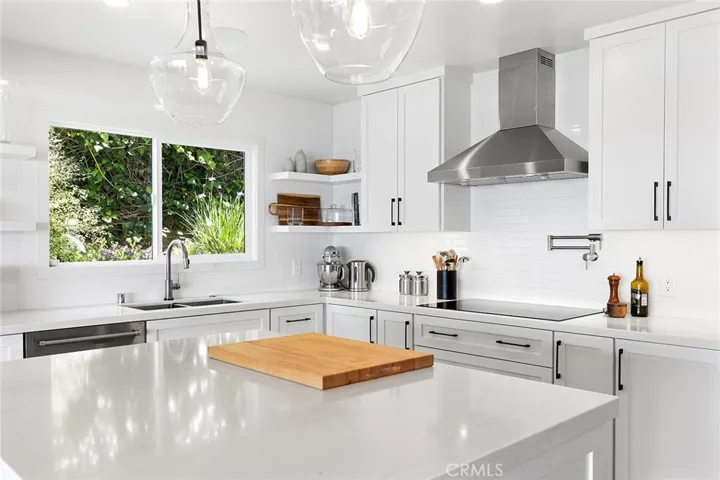 908 Avenida Salvador, San Clemente, California 92672