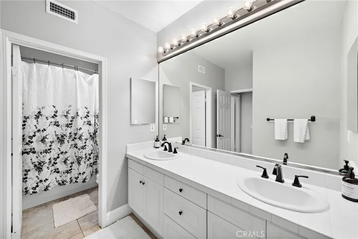 10 Cleome Street, Ladera Ranch, California 92694