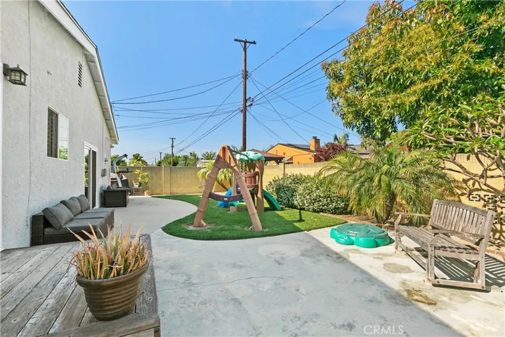 5322 Lorelei Avenue, Lakewood, California 90712