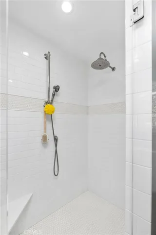 5322 Lorelei Avenue, Lakewood, California 90712