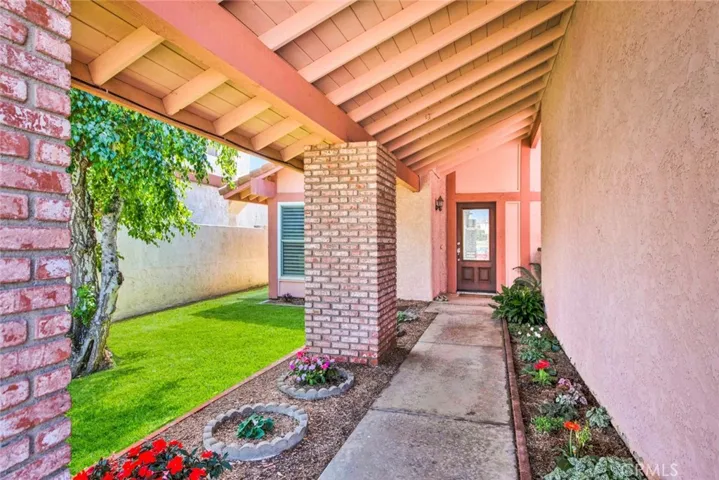 18091 S 2nd Street, Fountain Valley, California 92708