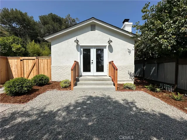 314 Foothill Avenue, Sierra Madre, California 91024