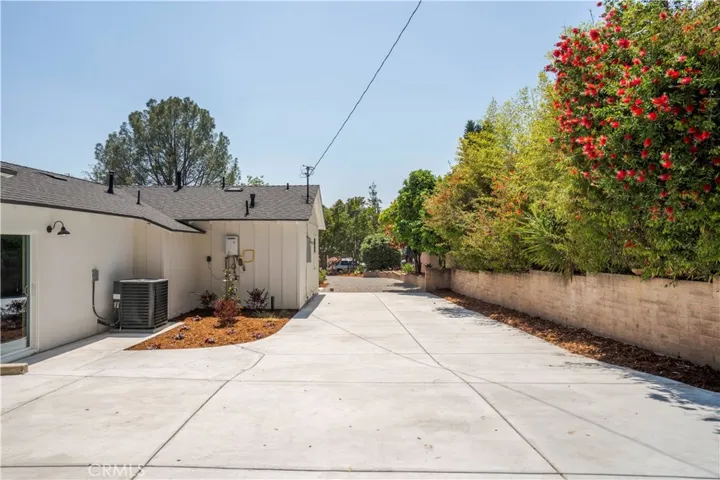 314 Foothill Avenue, Sierra Madre, California 91024