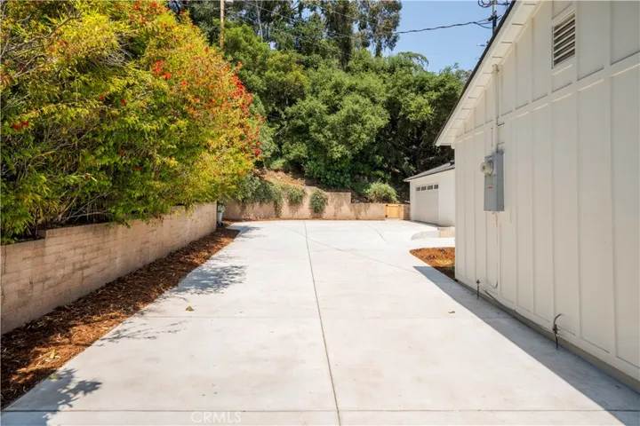 314 Foothill Avenue, Sierra Madre, California 91024