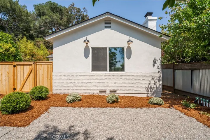 314 Foothill Avenue, Sierra Madre, California 91024