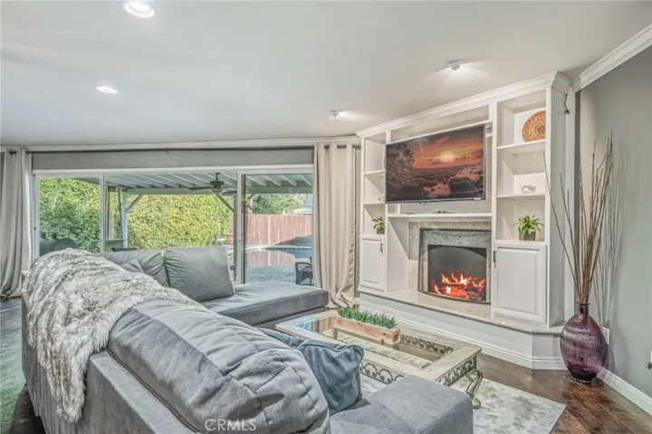 4716 Mary Ellen Avenue, Sherman Oaks, California 91423