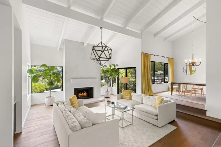 17335 Via Del Bravo, Rancho Santa Fe, California 92067