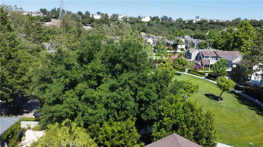 Surrey Farm is in Wycliffe Village and is known for its white picket fences, greenbelts, park benches and gazebos throughout. Easily walk the Botannica trail to the end toward the ocean. On a clear day, a peek a boo view of the ocean can be seen at the trail's end.