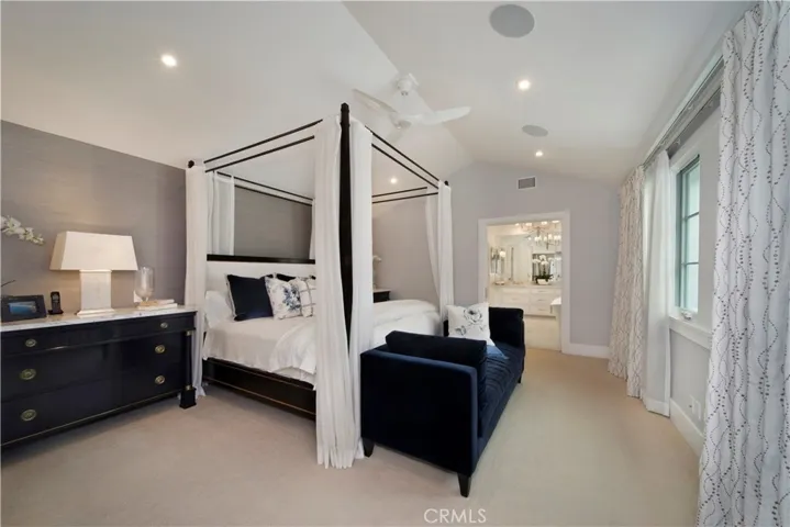 510 Carnation Avenue, Corona Del Mar, California 92625