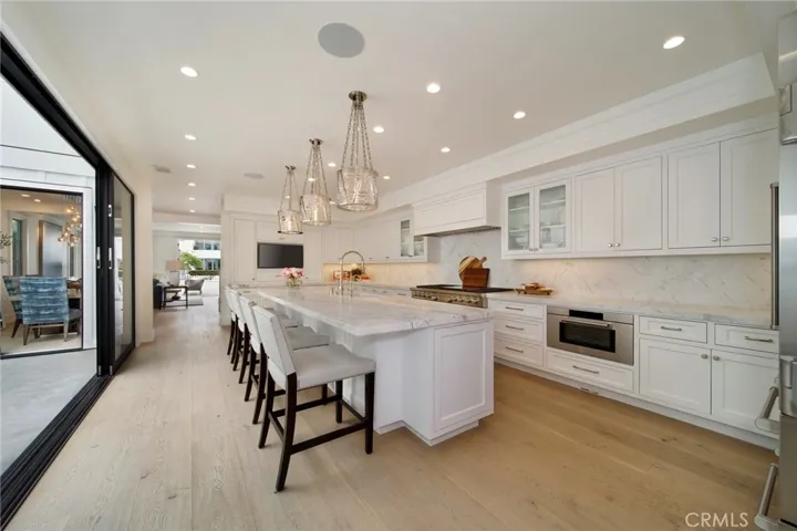 510 Carnation Avenue, Corona Del Mar, California 92625