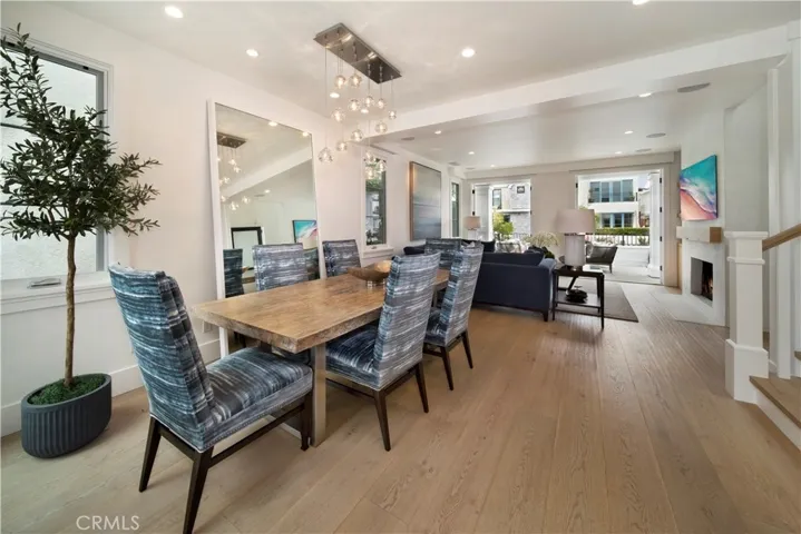 510 Carnation Avenue, Corona Del Mar, California 92625
