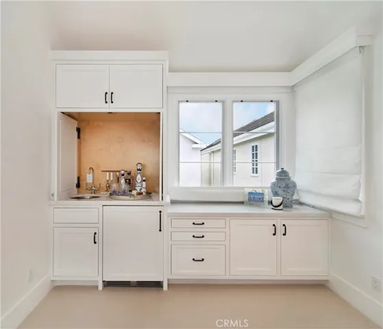 510 Carnation Avenue, Corona Del Mar, California 92625
