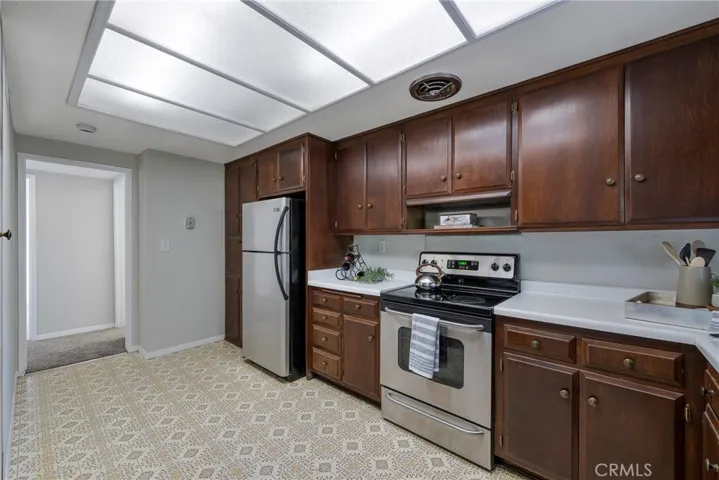 6692 Palamino Circle, Yorba Linda, California 92886