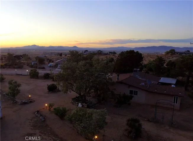 9887 Bella Vista Street, Apple Valley, California 92308